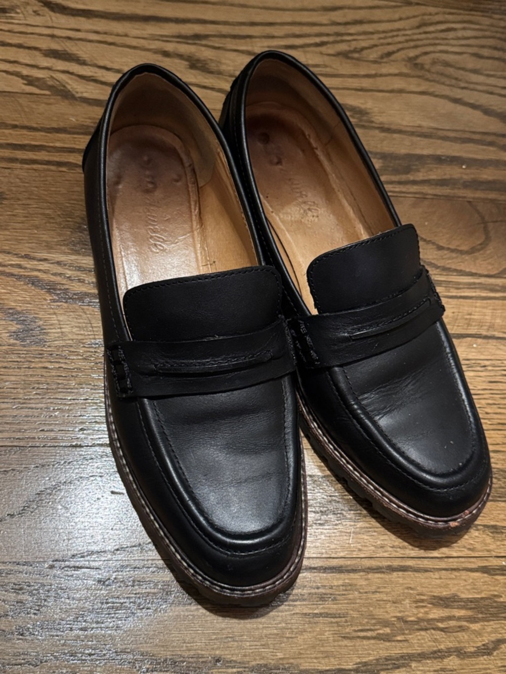 Madewell Black Leather Lugsole Penny Loafers - 8 good condition - Picture 5 of 10